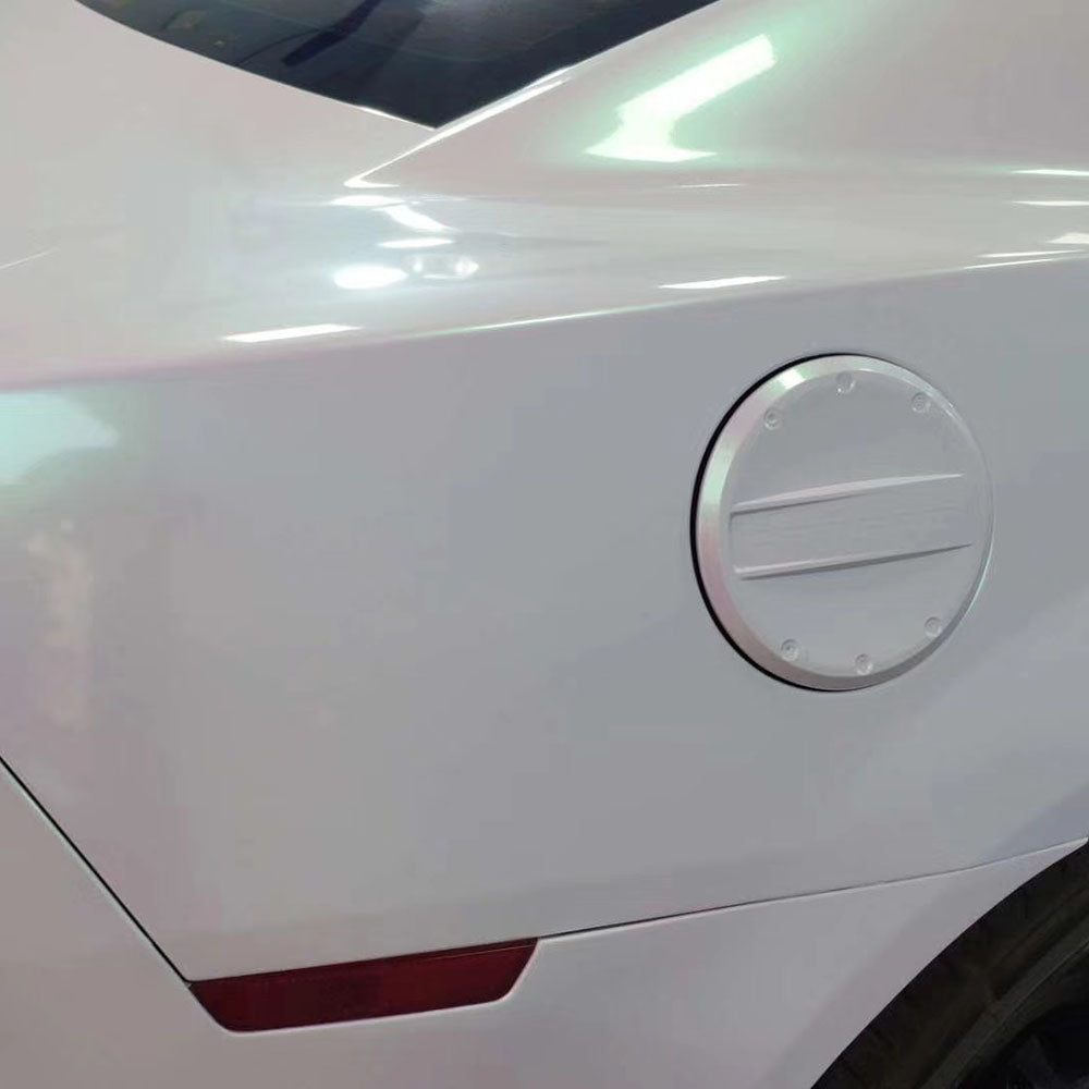 close up shot of diamond blue white car wrap