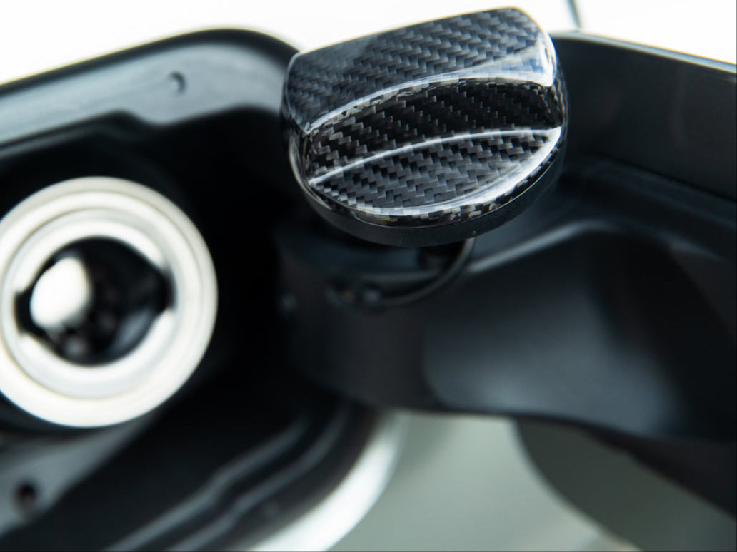 Dry Carbon Fuel Cap Cover