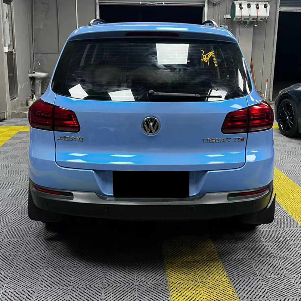 installation of twin grey cyanine blue car wrap