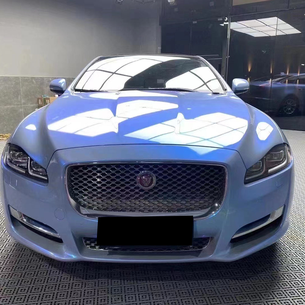 car wrapped in twin shiny grey car wrap