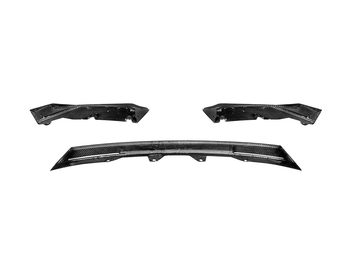 dry carbon fiber versus front aero lip for bmw g82 m4 by autotecknic