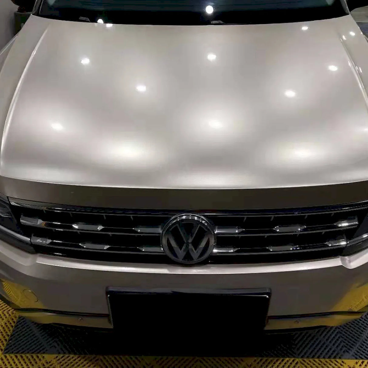 gloss metal silver car wrap