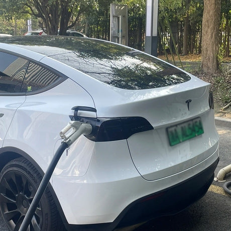 car wrapped in gloss piano white car wrap
