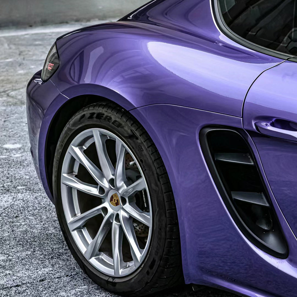 liquid metal violet car wrap look in daylight