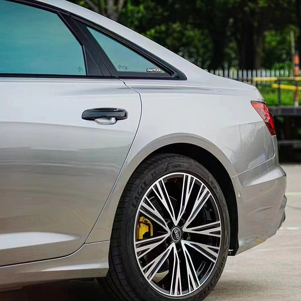 close up look of liquid silver vinyl wrap