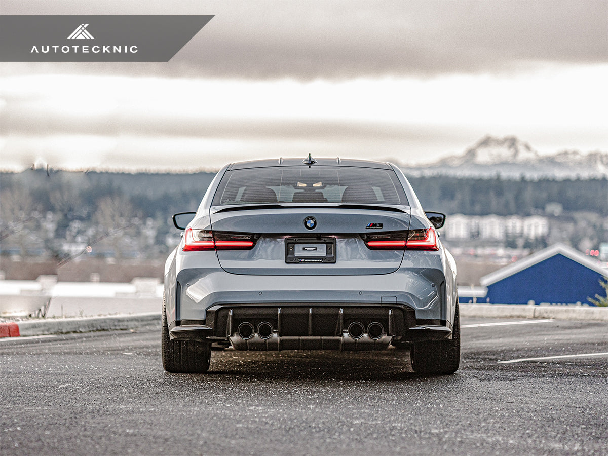 bmw m4 g80 with a carbon fiber rear performante diffuser by autotecknic