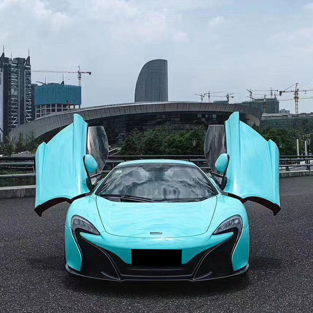 gloss sea breeze blue car wrap on a sports car