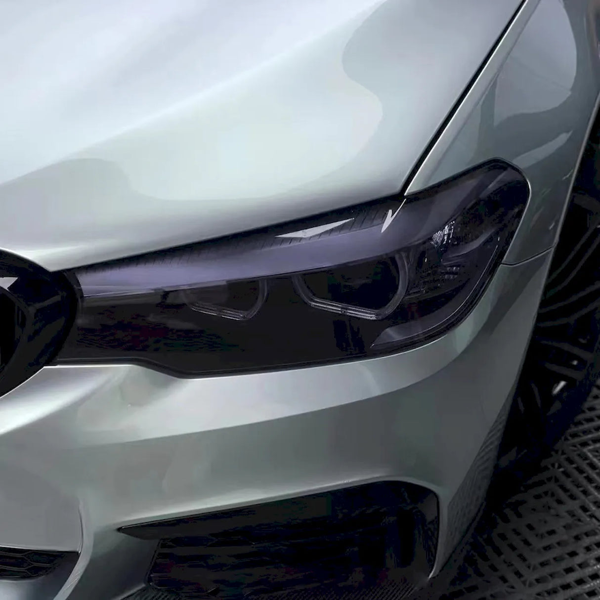 highland metallic silver green vinyl wrap