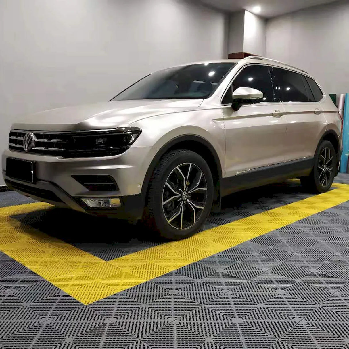 metallic champaign dark gold car wrap