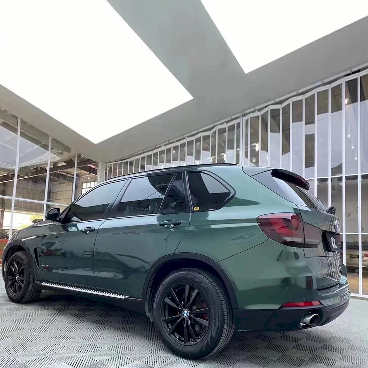 Metallic Gothic Green Wrap for Cars